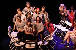 Het ASPK speelt H.M.S. Pinafore in het theater van CREA