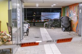 Woning beschoten aan de Nieuwersluishof in Amsterdam Zuidoost
