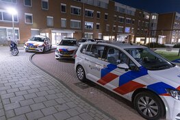 Woning beschoten aan de Nieuwersluishof in Amsterdam Zuidoost