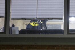 Woning beschoten aan de Nieuwersluishof in Amsterdam Zuidoost