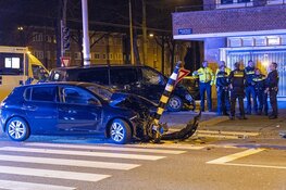 Meerdere gewonden bij ongeval tussen taxi en personenwagen in Amsterdam