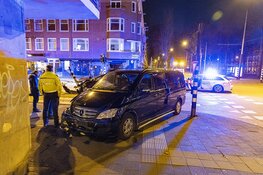 Meerdere gewonden bij ongeval tussen taxi en personenwagen in Amsterdam
