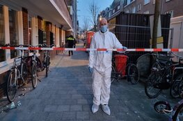 Stoffelijk overschot aangetroffen in Spaarndammerbuurt. Politie doet onderzoek