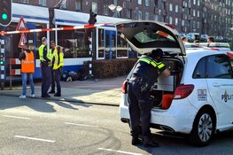 Aanrijding tussen tram en scooterrijder in Amsterdam
