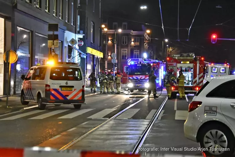 Felle brand bij pand in De Pijp
