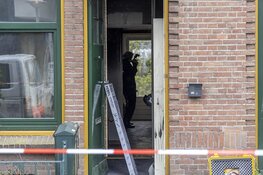 Overleden persoon aangetroffen na brand in woning Amsterdam
