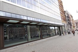 Oud V&D gebouw: kraakwaardig of opvangplek Oekraïense vluchtelingen?