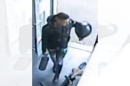 Verdachten schietincident Albert Camuslaan gezocht.