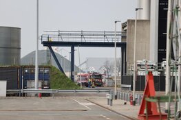 Brand bij fabriek in Amsterdam-Westpoort