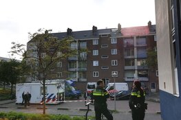Overleden persoon aangetroffen in woning Hoek van Hollandstraat