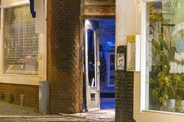 Veel schade na explosie aan de Hoofdweg in Amsterdam