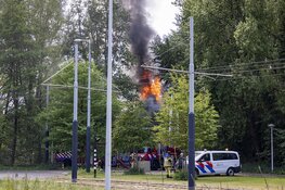 Grote brand aan de Molenweg in Sloterdijk