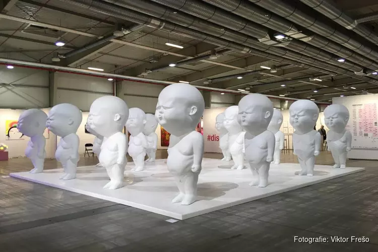 Wanrooij Gallery in Amsterdam presenteert HLAVA van Viktor Frešo