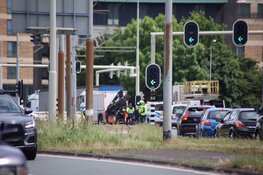 Tram in Amsterdam Nieuw-West ontspoord door ongeval