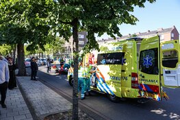 Fietser en scooterrijder zwaargewond bij ongeval in Nieuw-West