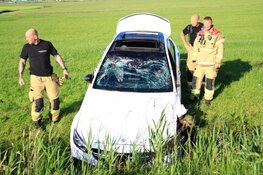 Inzittenden dure auto slaan na crash op de vlucht