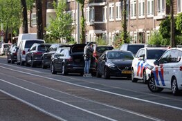 Arrestatieteam valt woning aan Hoofdweg binnen