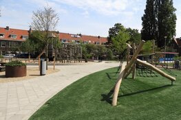 Een speeltuin die perfect past bij de omgeving