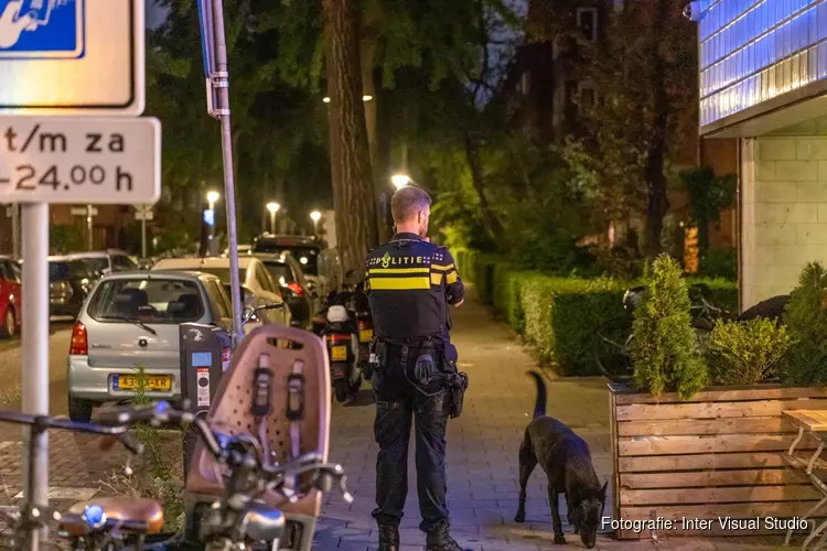 Man schiet na ruzie aan de Jan Evertsenstraat in Amsterdam