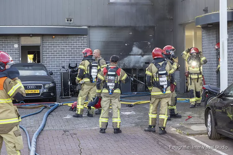 Grote brand aan de Bolstoen in Amsterdam Sloterdijk