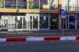 Kogelregen op coffeeshop Roots bij station Bijlmer Arena