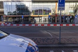 Kogelregen op coffeeshop Roots bij station Bijlmer Arena