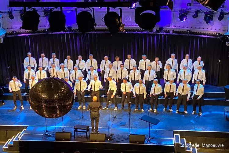 Gay men’s chorus Manoeuvre prominent aanwezig in de LGBTIQ+ community