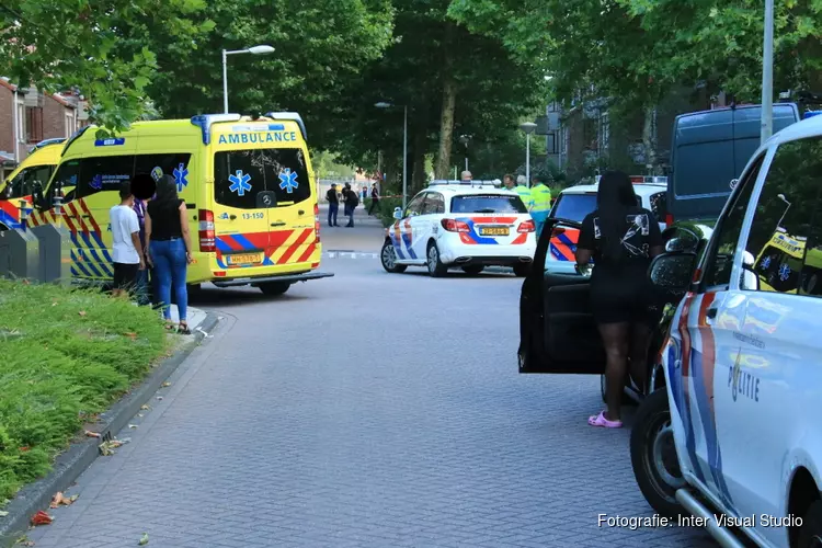 Aanhouding na vermoedelijk steekincident in Amsterdam-Zuidoost