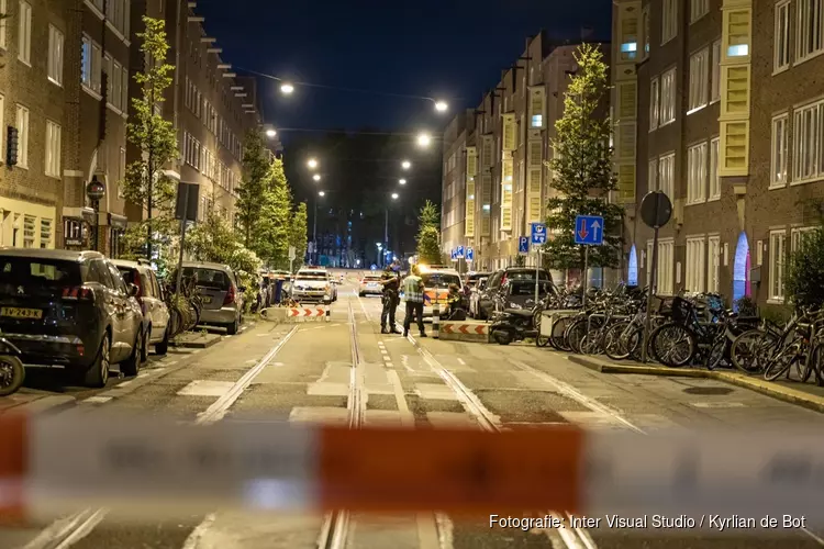 Woning beschoten aan Witte de Withstraat