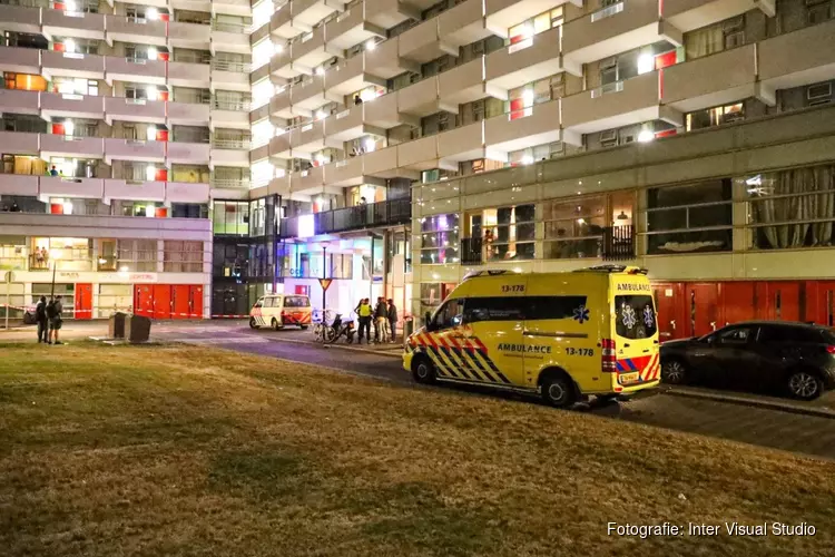 Woning in Zuidoost onder vuur genomen