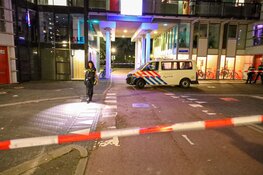 Woning in Zuidoost onder vuur genomen