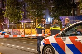 Brand na explosie bij panden aan Vijzelgracht