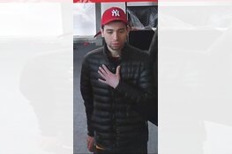 Gezocht: Pinnen met gestolen bankpas in Amsterdam en Almere