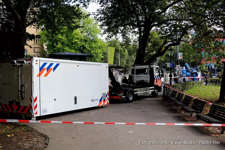 Stoffelijk overschot gevonden in water langs Leidsekade