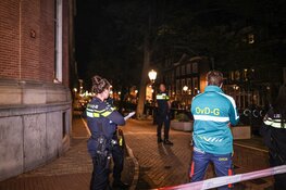 Zwaargewonde bij steekincident in binnenstad Amsterdam