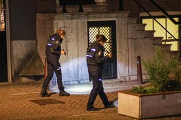 Zwaargewonde bij steekincident in binnenstad Amsterdam