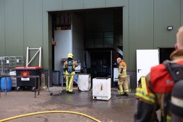 Brand in bedrijfspand aan de Osdorperweg in Amsterdam