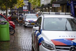 Omstanders overmeesteren overvaller op Bijlmerplein
