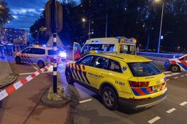 Man ernstig gewond na inslaan raam aan de Langswater in Amsterdam
