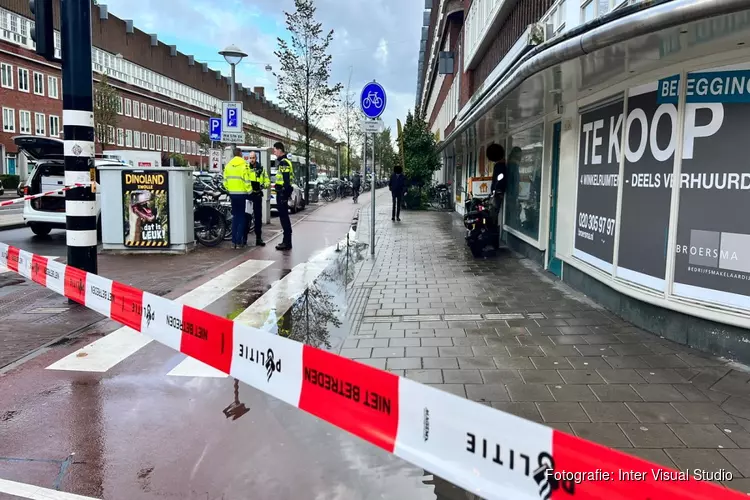 Politieonderzoek na ongeval op Hoofdweg in Amsterdam