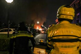 Auto in brand aan de P. Hans Frankfurthersingel
