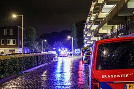Woningbrand aan de Dekschuitstraat in Amsterdam-Noord