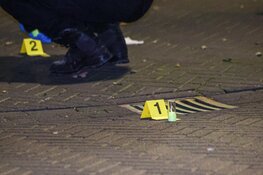 Woning beschoten in Amsterdam-Zuidoost, bewoners ongedeerd