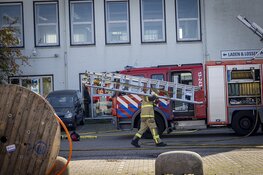 Grote dakbrand Nieuwe Hemweg Amsterdam snel geblust