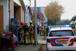 Dak ingestort van bedrijfspand Anthony Fokkerweg