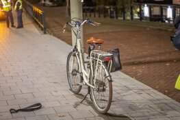 Fietser zwaargewond na aanrijding met lijnbus