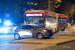 Drie gewonden bij ongeluk tussen lijnbus en auto