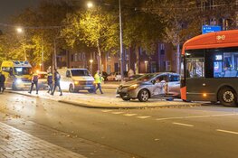 Drie gewonden bij ongeluk tussen lijnbus en auto
