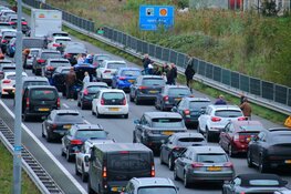 Schipholbrug in storing zorgt voor flinke file