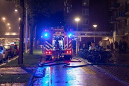 Grote brand in flat aan Jan Evertsenstraat in Amsterdam